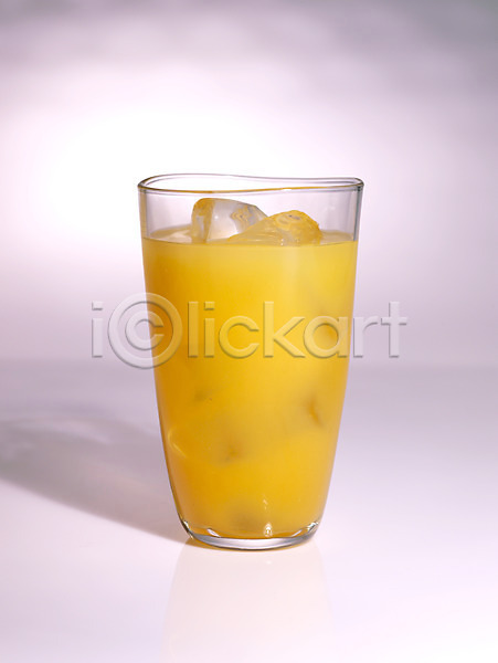 사람없음 JPG 포토 실내 얼음 오렌지주스 음료 잔 주스 컵 한잔