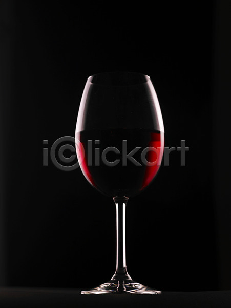사람없음 JPG 포토 검은색 레드와인 식기 실내 알코올 와인 와인잔 주류 컬러 한잔