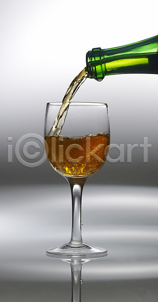 축하 사람없음 JPG 포토 기념 붓기 샴페인 샴페인잔 술병 실내 알코올 잔 주류 한잔