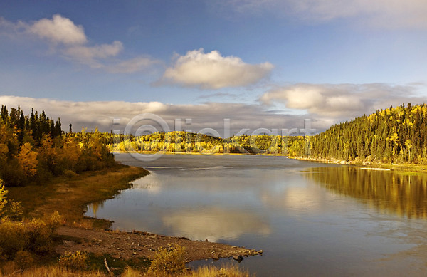 사람없음 JPG 포토 해외이미지 가을(계절) 구름(자연) 자연 캐나다 풍경(경치) 하늘 해외202004 호수