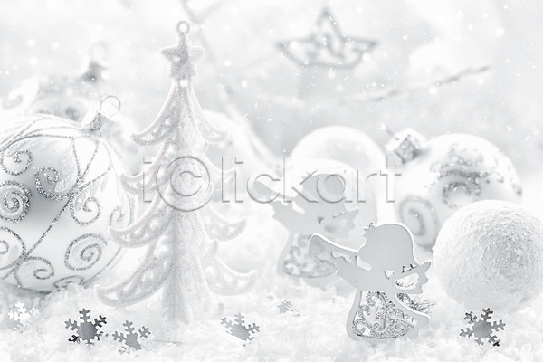 새로움 축하 사람없음 JPG 포토 해외이미지 12월 겨울 공 나무 눈송이 디자인 묘사 백그라운드 별 사슴 은색 장식 장식볼 천사 초록색 축제 크리스마스 해외202004 흰색