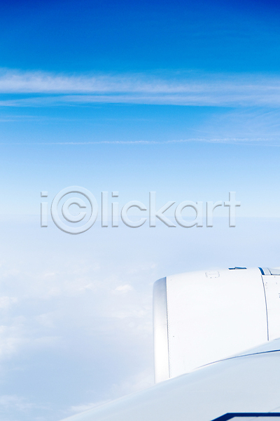 사람없음 JPG 포토 해외이미지 구름(자연) 무료이미지 비행기 비행기날개 파란색 해외202004