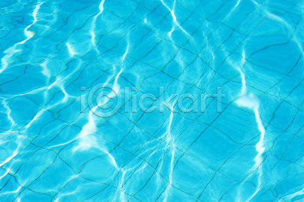 사람없음 JPG 포토 해외이미지 맑음 무료이미지 물 물결 수영장 스파 여름(계절) 투명 파란색 해외202004