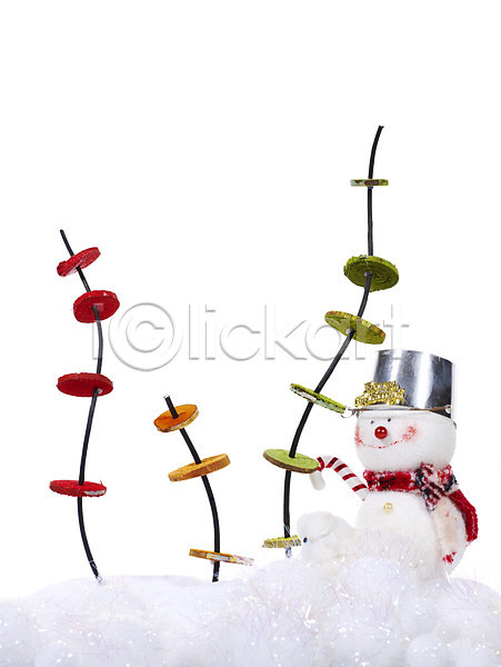 사람없음 JPG 포토 겨울 계절 기념일 눈(날씨) 눈사람 목도리 스튜디오촬영 실내 양동이 오브젝트 인형 장식 지팡이 크리스마스 크리스마스용품 크리스마스장식 크리스마스트리