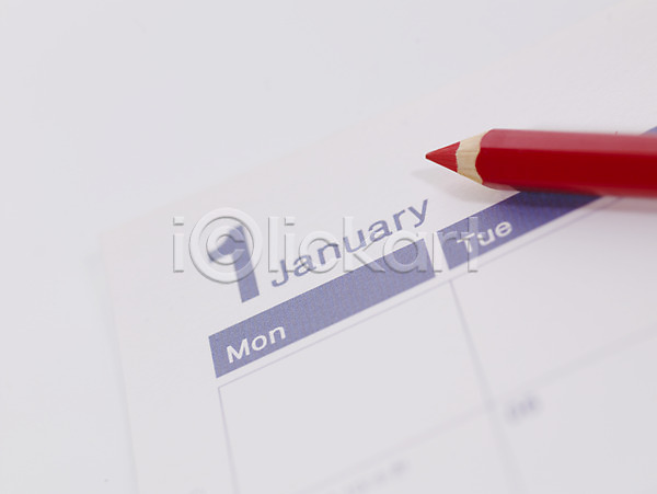 사람없음 JPG 포토 1월 다이어리 달력 빨간색 사무용품 새해 색연필 오브젝트 일정표 필기구