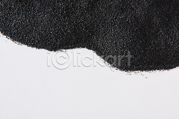 사람없음 JPG 포토 하이앵글 검은색 모래 백그라운드 스튜디오촬영 실내 재질 질감 프레임 플랫레이 흙 흰배경