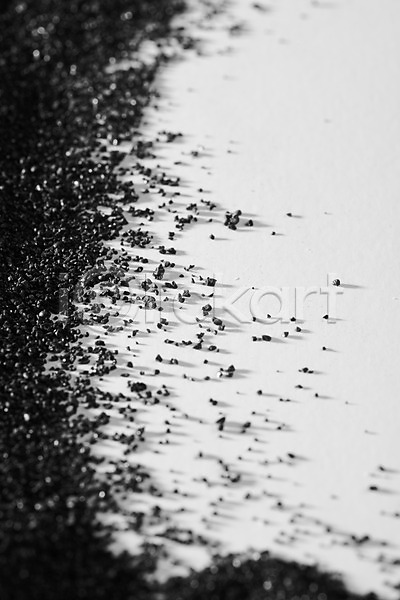 사람없음 JPG 근접촬영 포토 하이앵글 검은색 모래 백그라운드 스튜디오촬영 실내 재질 질감 플랫레이 흙 흰배경