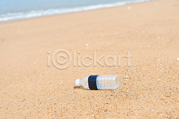 사회이슈 수질오염 환경오염 사람없음 JPG 포토 그린캠페인 모래 바다 쓰레기 야외 오염 왕산해수욕장 자연 자연보호 주간 페트병 해변 해양쓰레기 환경