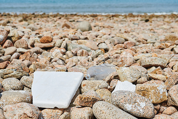 사회이슈 수질오염 환경오염 사람없음 JPG 포토 그린캠페인 모래 바다 스티로폼 쓰레기 야외 오염 왕산해수욕장 자연 자연보호 주간 해변 해양쓰레기 환경