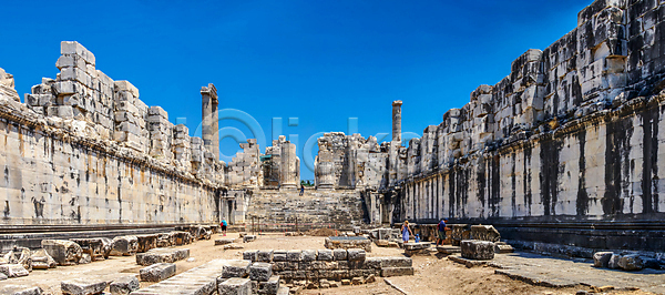 사람없음 JPG 포토 해외이미지 건물 건축양식 골동품 기둥 깨짐 내부 문화 보호구역 사찰 실내 쌍둥이 여행 역사 조각 칠면조 큼 폐허 하늘 해외202007 해외포토