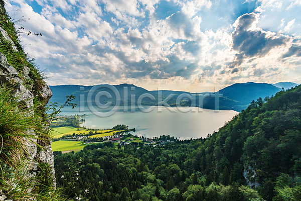 사람없음 JPG 포토 해외이미지 맑음 물 백그라운드 산 스포츠 알프스 야외 여름(계절) 여행 오스트리아 자연 정상 초록색 트래킹 파란색 풍경(경치) 하늘 해외202007 호수