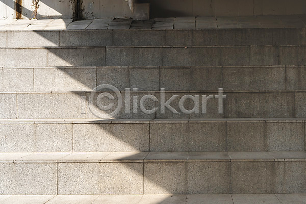 사람없음 JPG 포토 계단 그림자 바닥 백그라운드 야외 오후 주간 햇빛