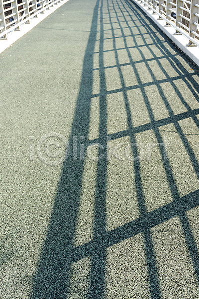 사람없음 JPG 포토 그림자 바닥 백그라운드 야외 오후 울타리 주간 햇빛