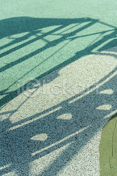 사람없음 JPG 포토 그림자 놀이터 미끄럼틀 바닥 백그라운드 야외 오후 주간 햇빛
