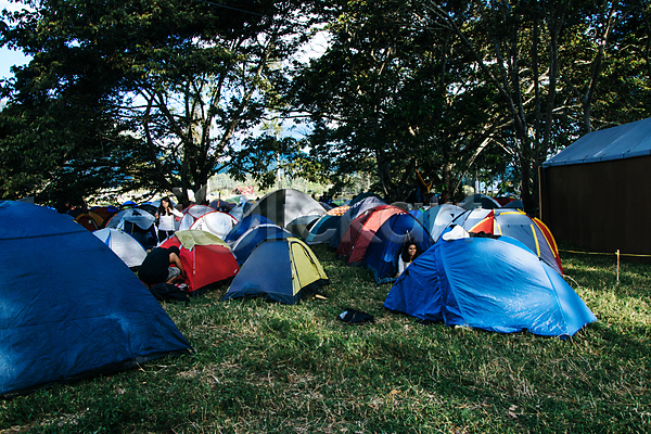 휴식 사람없음 JPG 포토 해외이미지 야외 장면 주간 캠핑 캠핑장 텐트 풍경(경치) 해외202008