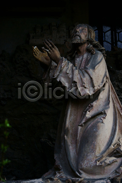 사람없음 JPG 포토 관광지 기도 독일 석고상 세계 세로 예수 외국문화 유럽 작품 조각상 해외 해외풍경