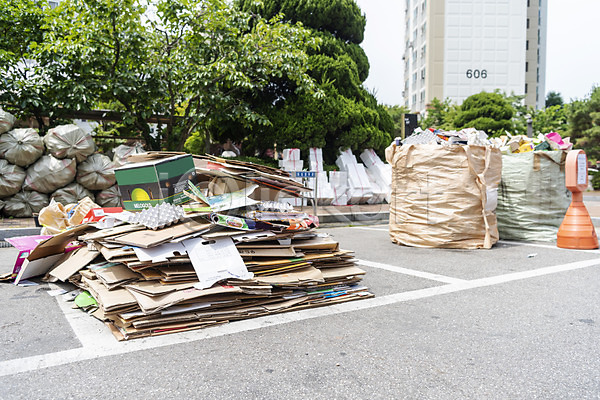사람없음 JPG 포토 분리수거 분리수거장 쓰레기 야외 자원 재활용 종이 주간 회복