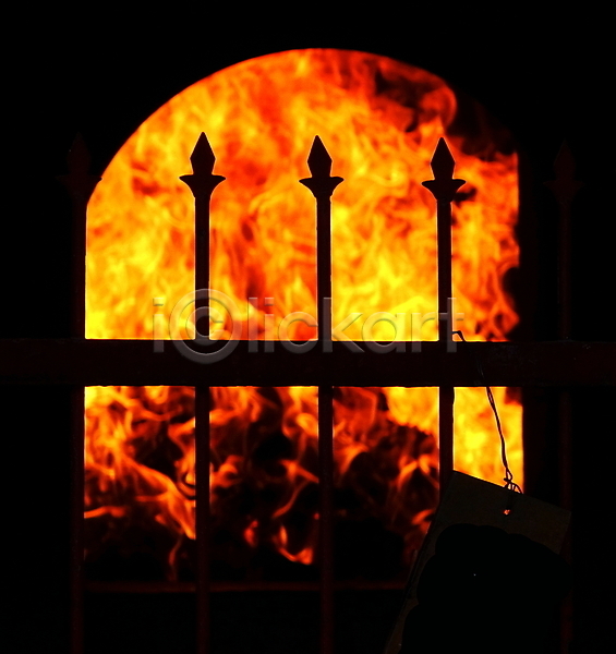 뜨거움 위험 사람없음 JPG 포토 해외이미지 불 불꽃(불) 빨간색 여신 연소 오렌지 오븐 용광로 울타리 종교 지옥 해외202009