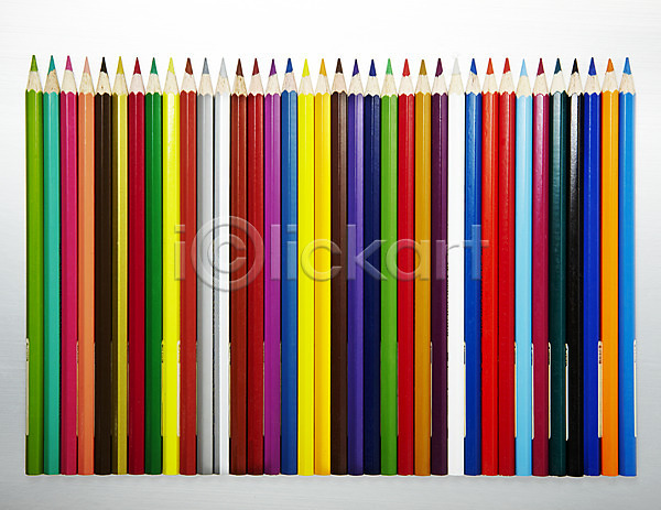 사람없음 JPG 포토 문구용품 백그라운드 사무용품 색연필 색연필백그라운드 스튜디오촬영 실내 여러개 연필 오브젝트 일렬 컬러풀 패턴 필기구 학용품