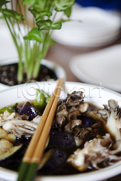 사람없음 JPG 포토 그릇 버섯 아시아 음식 일본 일본문화 일본음식 접시 젓가락 풍경(경치)