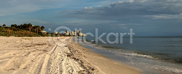 사람없음 JPG 포토 해외이미지 구름 나폴리 물 바다 일몰 자연 파노라마 풍경 플로리다 하늘 해외202009 해외포토 황혼