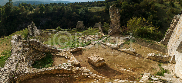 사람없음 중년 JPG 포토 해외이미지 9월 가을 건축양식 성 시력 역사 옛날 중세 크로아티아 파멸 해외202009 해외포토
