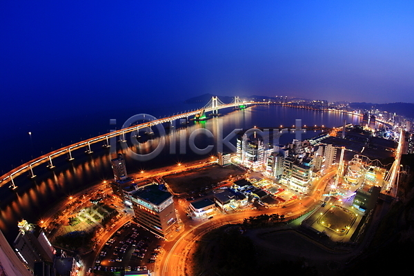 사람없음 JPG 하이앵글 건물 광안대교 다리(건축물) 도로 도시 도시풍경 바다 백그라운드 부산 빌딩 빛 야경 야외 조명 풍경(경치) 한국