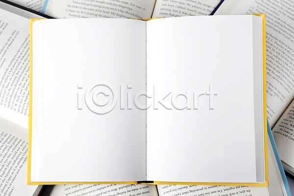 사람없음 JPG 포토 하이앵글 백그라운드 스튜디오촬영 실내 여러권 오브젝트 책 페이지 펼침