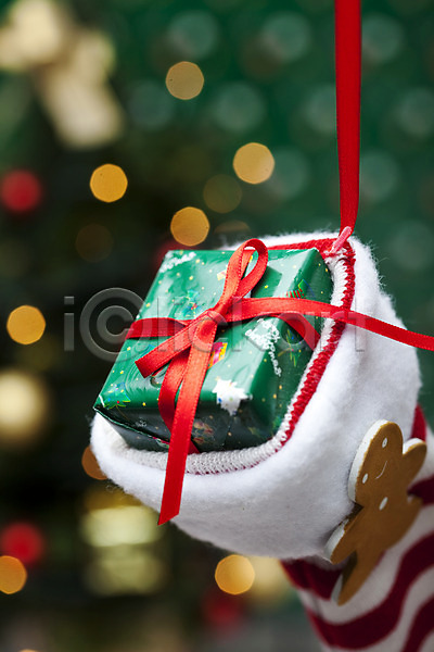 사람없음 JPG 포토 기념일 리본 선물 선물상자 스튜디오촬영 실내 양말 오브젝트 장식 크리스마스 크리스마스선물 크리스마스용품