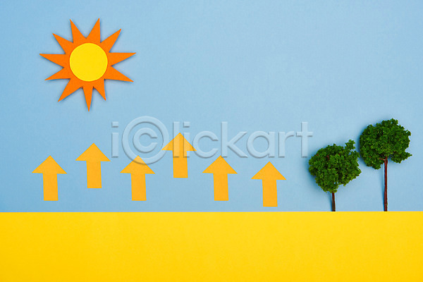 지구온난화 사람없음 JPG 포토 하이앵글 나무 날씨 미니어처 스튜디오촬영 식물 실내 태양 파란배경 플랫레이 화살표 환경
