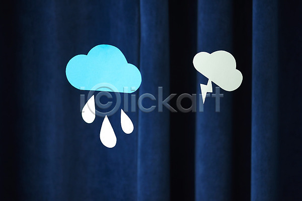 사람없음 JPG 포토 구름(자연) 날씨 번개 비(날씨) 스튜디오촬영 실내 종이 커튼 환경