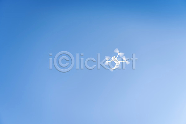 차가움 추위 사람없음 JPG 로우앵글 포토 강원도 겨울 겨울산 눈(날씨) 대관령 드론 산 야외 오브젝트 전자제품 주간 촬영 파란색 하늘