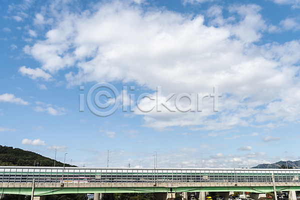 사람없음 JPG 포토 가을(계절) 고가도로 구름(자연) 날씨 다리(건축물) 야외 자연 주간 파란색 풍경(경치) 하늘