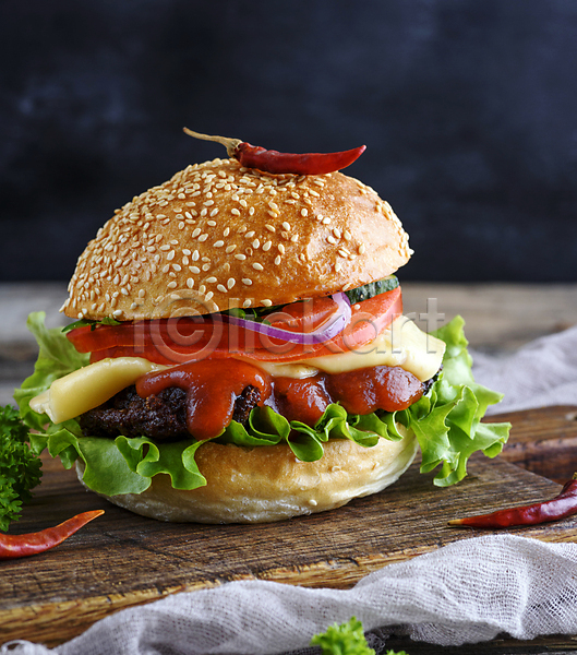 사람없음 JPG 포토 해외이미지 나무도마 맛있는 음식 치즈버거 패스트푸드 햄버거