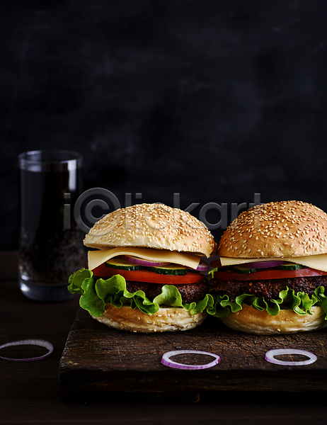 사람없음 JPG 포토 해외이미지 도마 맛있는 음식 치즈버거 패스트푸드 햄버거