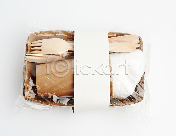 사람없음 JPG 포토 해외이미지 나무칼 나무포크 세트 실내 일회용 재활용 접시 종이컵 친환경 포장용기 흰배경