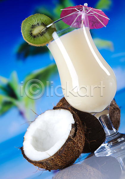사람없음 JPG 포토 해외이미지 바다 알코올 음료 칵테일 코코넛 파란색 해외202004