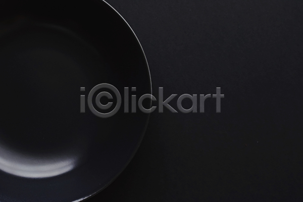 사람없음 JPG 포토 하이앵글 해외이미지 검은배경 그릇 접시