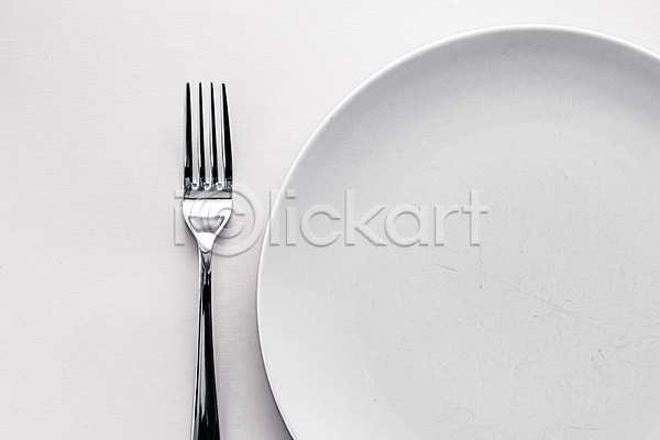 사람없음 JPG 포토 하이앵글 해외이미지 식기 접시 포크 흰배경