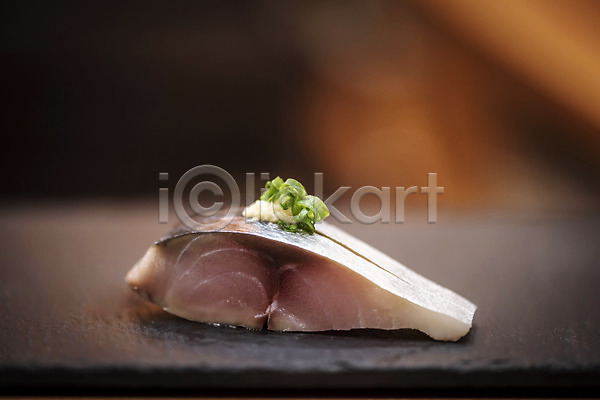 신선 사람없음 JPG 근접촬영 포토 고등어 돌접시 실내 오마카세 일본음식 일식집 회