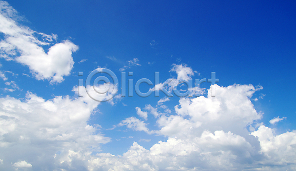 사람없음 JPG 포토 해외이미지 구름(자연) 바람 야외 하늘 해외202004 햇빛