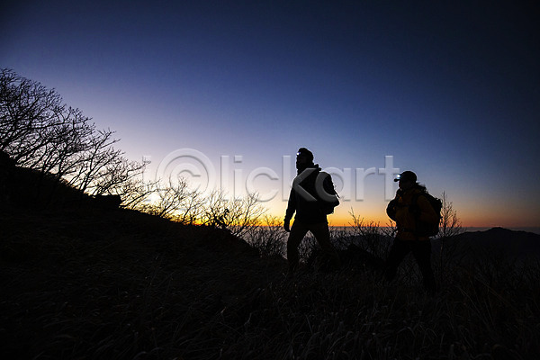 두명 사람 JPG 실루엣 포토 국내여행 노을 등산 백두대간 산봉우리 상반신 새벽 서기 소백산 야외 자연 하늘
