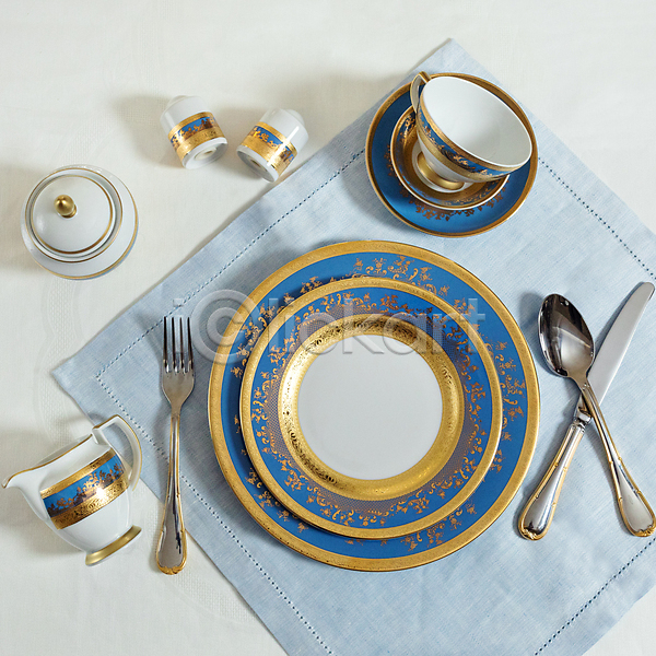 사람없음 JPG 포토 하이앵글 해외이미지 그릇 나이프 식기 오브젝트 접시 찻잔 파란색