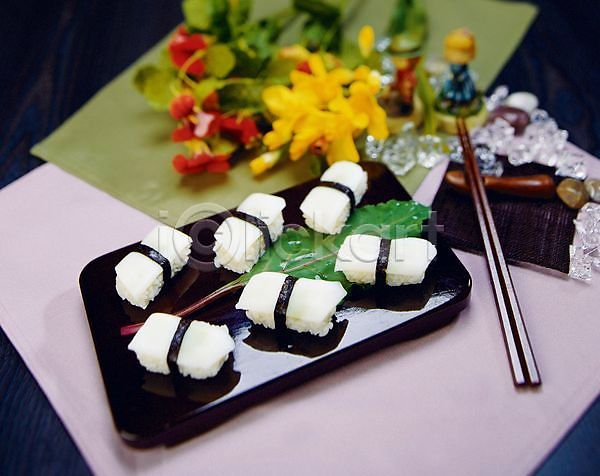 사람없음 JPG 꽃 생선초밥 실내 요리 음식 인형 일본음식 장식 젓가락 초밥