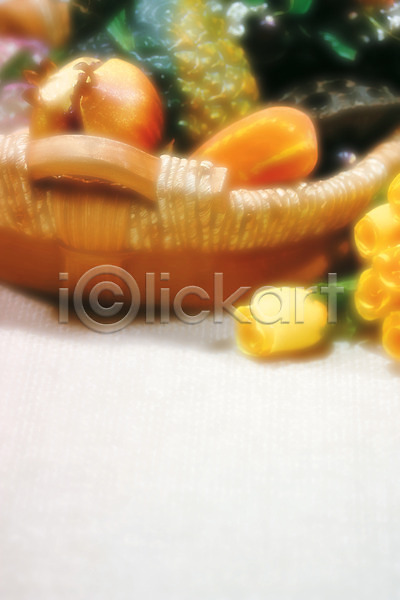 사람없음 JPG 포토 과일 과일바구니 그림 꽃 노란색 바구니 백그라운드 식물 실내 장미 컬러