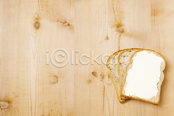 사람없음 JPG 포토 나무배경 디저트 버터 빵 빵집 스튜디오촬영 식빵 실내 음식