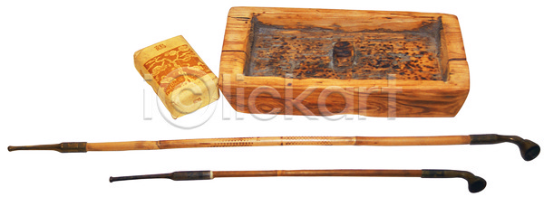 사람없음 JPG 포토 국내포토 누끼 담배 담뱃대 목재 봉초 생활용품 스튜디오촬영 실내 오브젝트 재떨이 전통 전통문화 전통소품 한국문화 한국전통