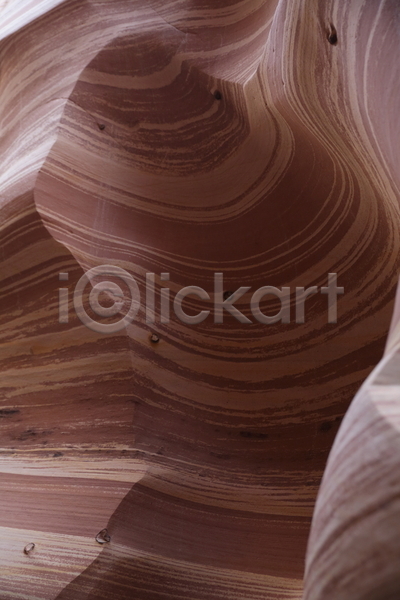 건조 고요 사람없음 JPG 포토 해외이미지 개울 계단 골짜기 내추럴 동굴 롤 모래 미국 바위 벽 부식 빨간색 사막 사암 산 서쪽 얼룩말 오렌지 자연 전국 좁은 줄무늬 질감 파도 파란색 패턴 풍경(경치) 해외202105