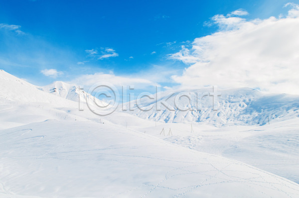 추위 침묵 사람없음 JPG 포토 해외이미지 겨울 나무 냉동 북쪽 빙하 산 스키 알프스 야외 얼음 여행 자연 장면 절정 태양 파노라마 파란색 풍경(경치) 하늘 해외202004 해외202105 햇빛 휴가 휴양지 흰색