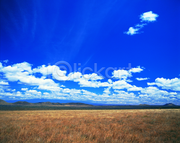 사람없음 JPG 포토 구름(자연) 맑음 야외 자연 주간 초원(자연) 컬러 파란색 풍경(경치) 하늘 흰구름
